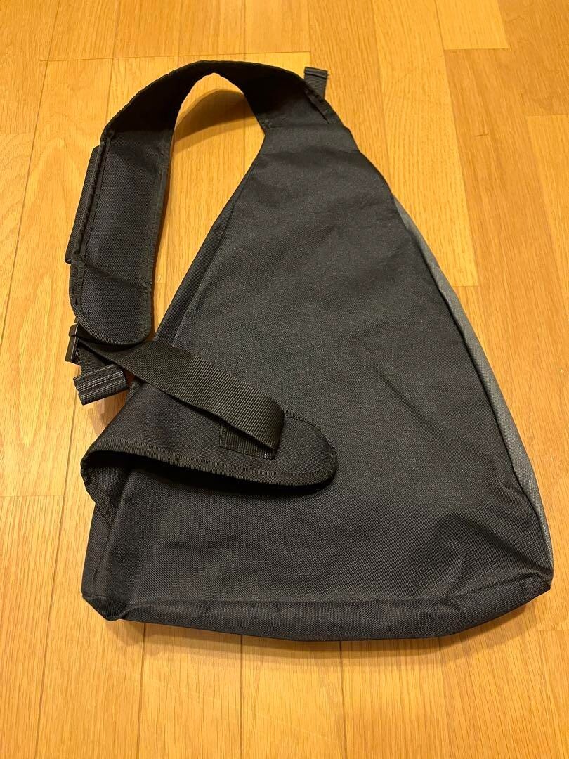 00s OAKLEY Oakley One Shoulder Bag Tech Y2K bodybag Used 00s OAKLEY Oakley One Shoulder Bag Tech Y2K bodybag Used
