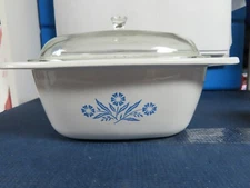 EUC CORNING WARE CORNFLOWER BLUE-DUTCH OVEN CASSEROLE BAKING DISH PAN 4 Q SEE