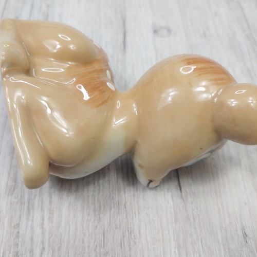Wade Disney Bambi Deer Figurine Vintage Porcelain Made in England Hand Painted - Picture 5 of 9