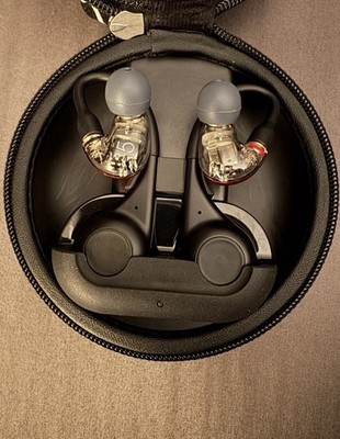 Shure AONIC 5 Sound Isolating Earphones red  