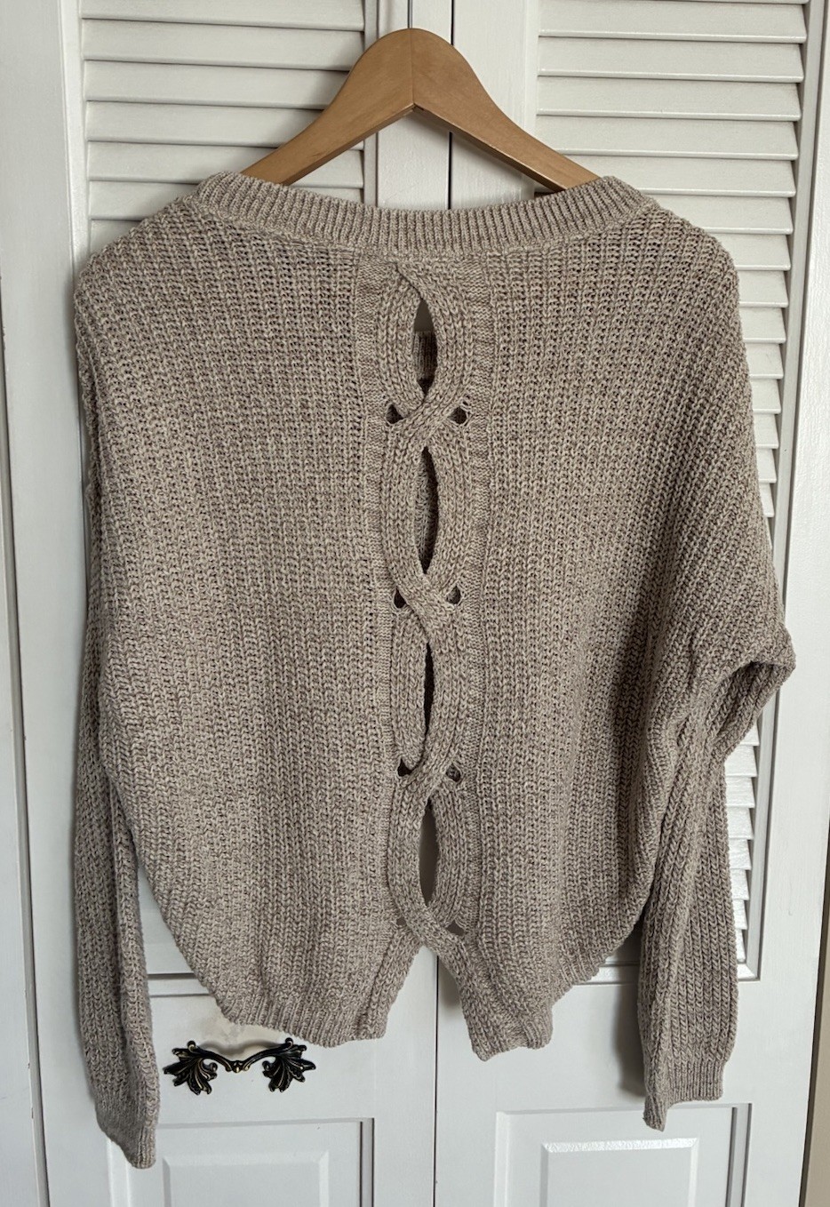 Express Cable Knit Split Back Beige  Sweater Size… - image 3