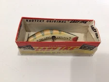 Vintage LAZY IKE lure KL-2 “Perch” Lazy  Ike W/Box  New Old Stock 2  1/2”