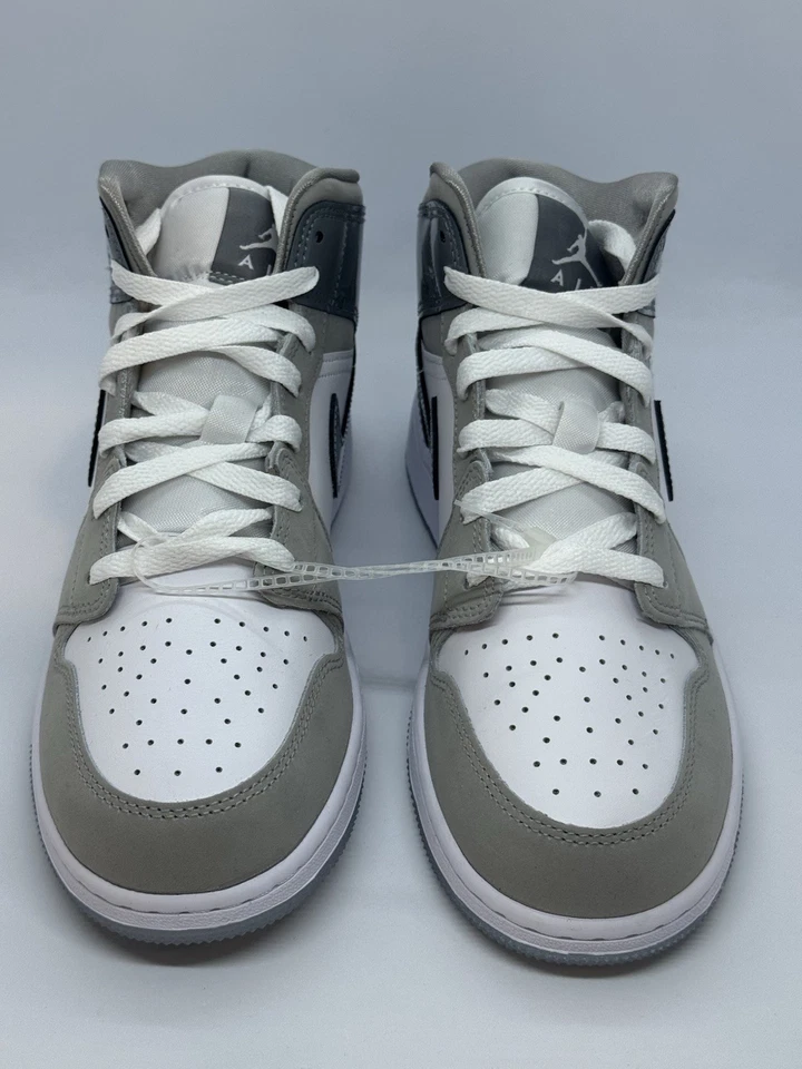 Zapatos para niños grandes Jordan 1 Mid SE (GS) blancos/grises fríos HF3193-100 talla 7Y Foto 3 de 4