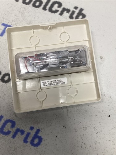 Eaton Wheelock RSS-24MCW-FW Strobe K316 - Picture 3 of 5