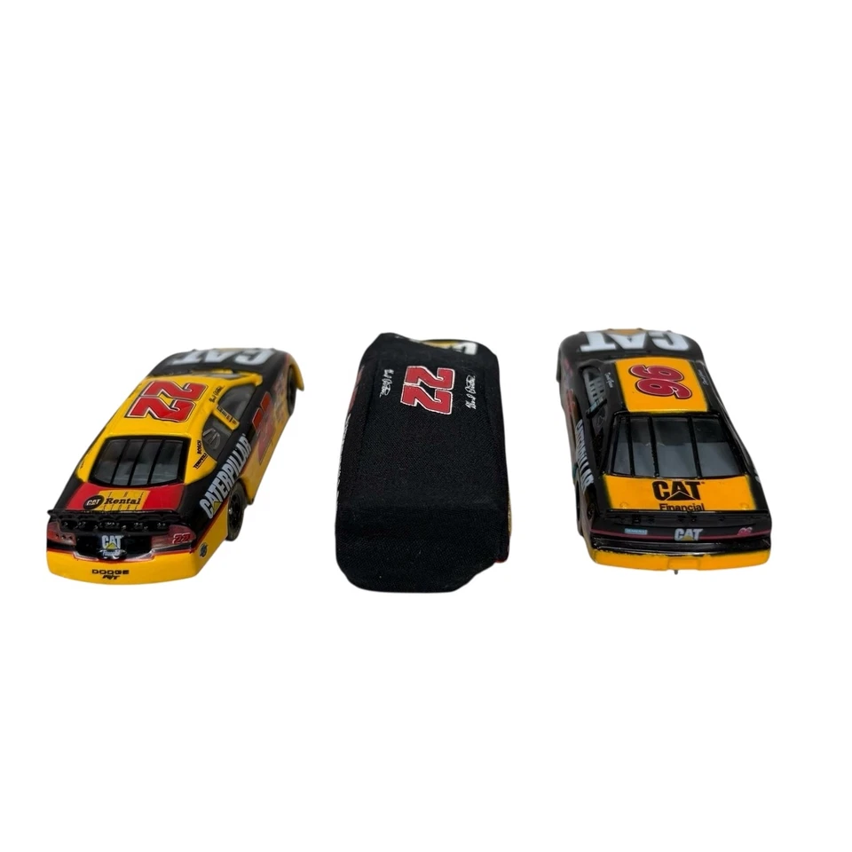 Lote de 3 carros NASCAR de metal fundido 1:64 CAT Caterpillar #22 Ward Burton & #96 David - Imagem 4 de 4