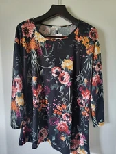 Ava James Dressbarn Black Floral Print V Neck Long Sleeve Angled Bottom Size 1X