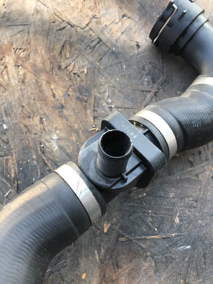 2011-2012 Bentley Continental GT Top Radiator Hose OEM!! 3W0122051 