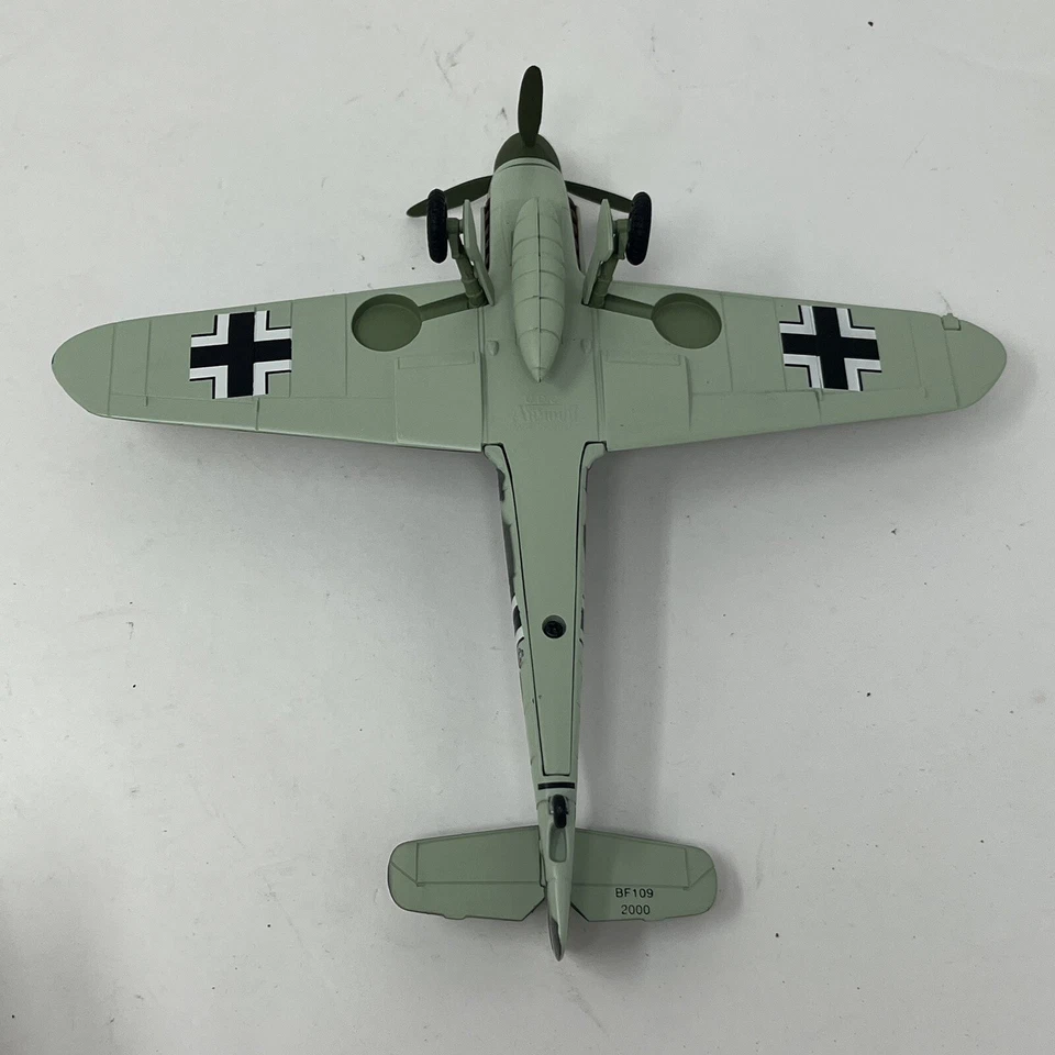 Armour Collection 1:48 Scale BF 109F Messerschmitt Luftwaffe WWII - AS IS - Image 2 of 4