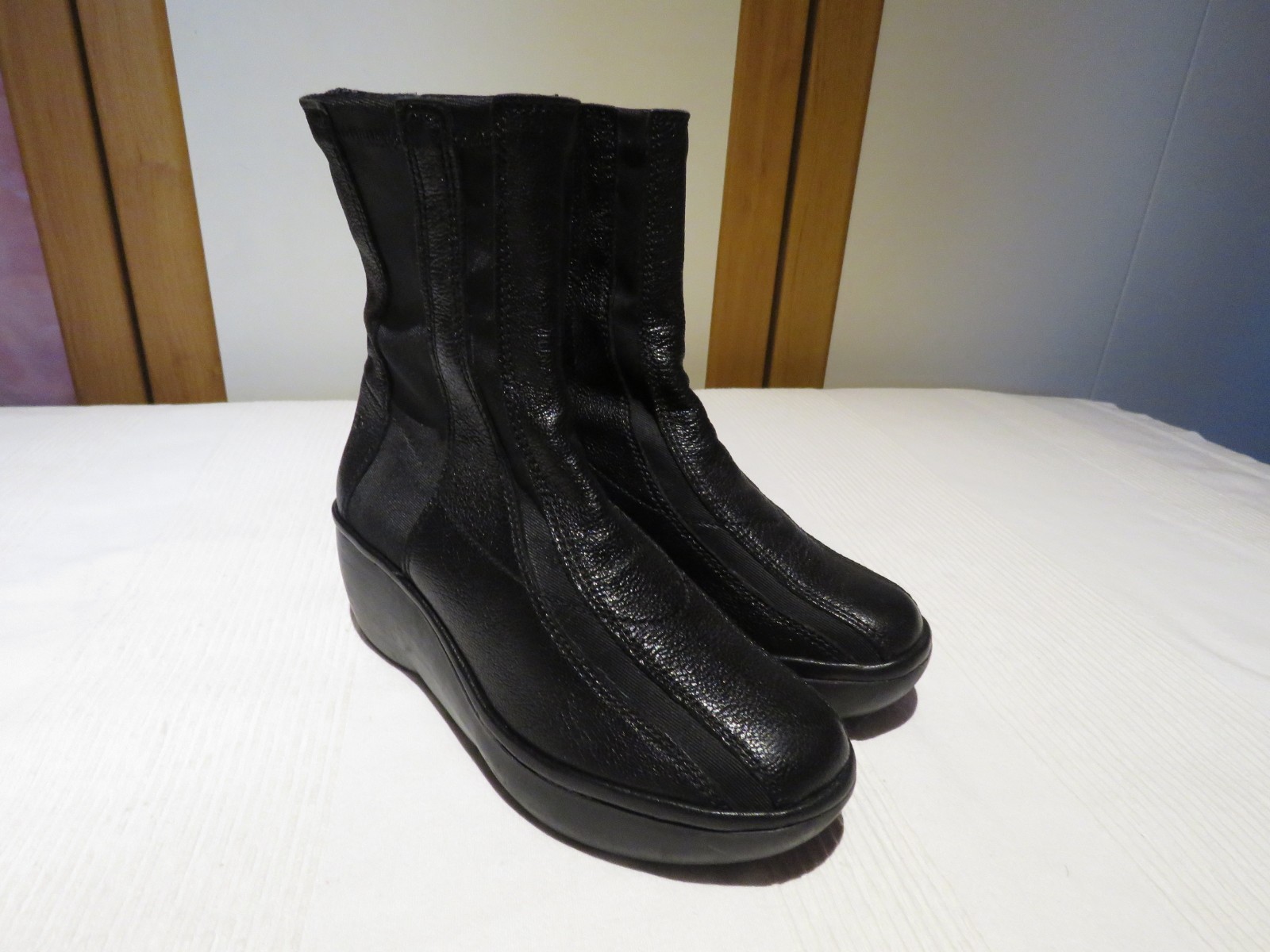 FLY LONDON BLACK LEATHER PLATFORM WEDGE PULL ON ANKLE BOOTS UK 4 EUR 37 RRP £145 image 8