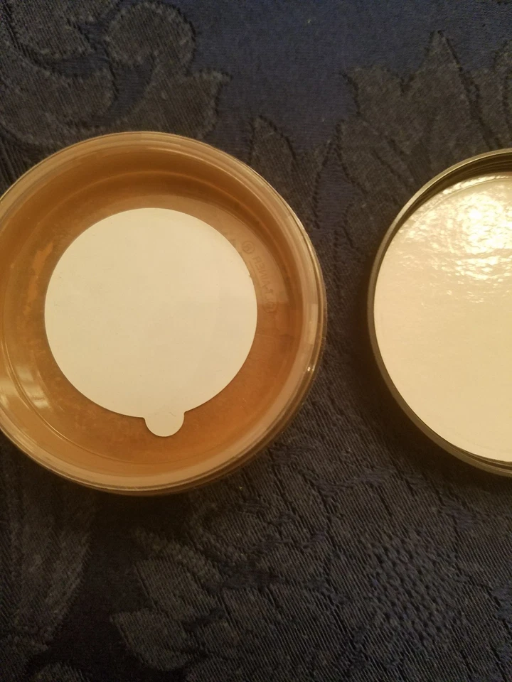 Bare Escentuals bareMinerals Foundation 9g/ .3oz DEEP ~ Inner Seal - Image 3 of 3