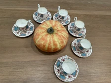 Elizabethan Vintage Fine China Floral Teacup and Saucer  Service for  6 England