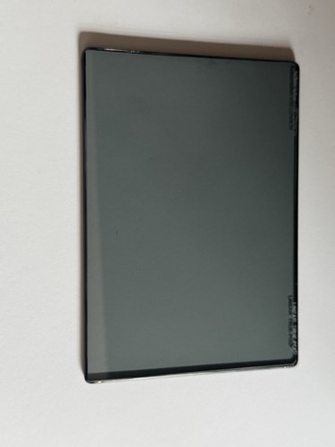 Schneider 4 x 5.65" Linear True-Pol Polarizing Filter 68-013056 - Picture 2 of 3