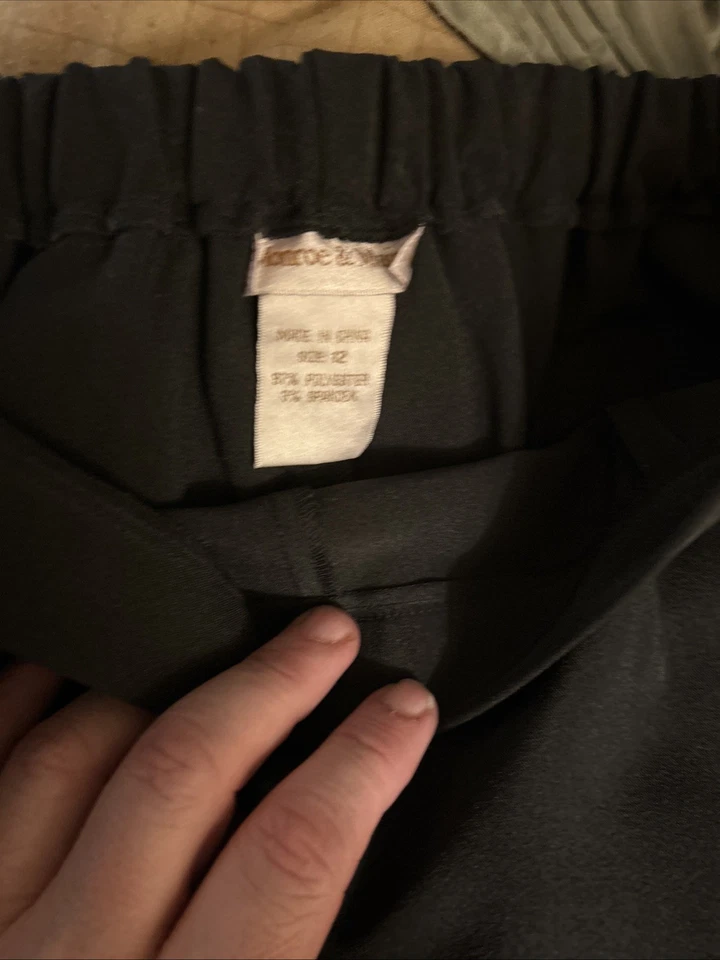 Pantalones de vestir negros para mujer Monroe and Main 12 Foto 3 de 3