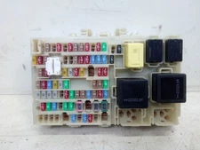 Fuse Box Relay Box Fits for Renault Austral E-Tech 200 Hybrid