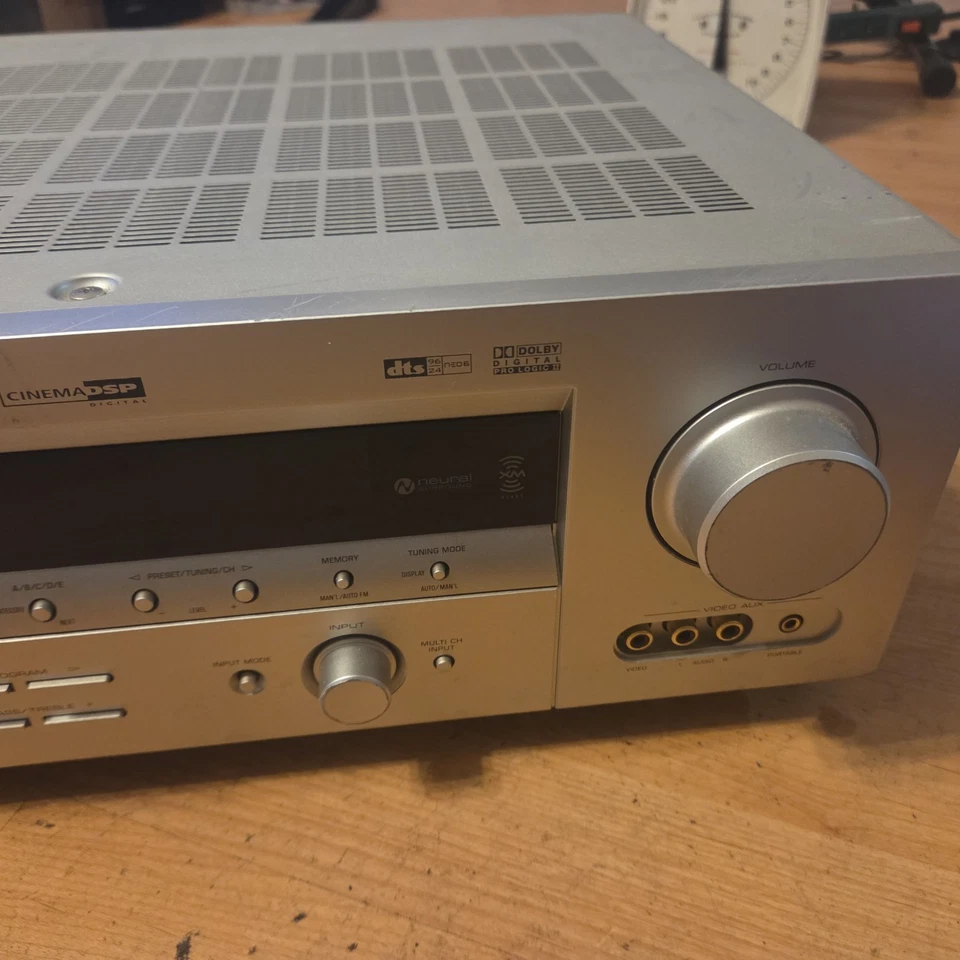 Yamaha HTR-5935 Natural Sound Receiver- No Remote - Image 4 of 4