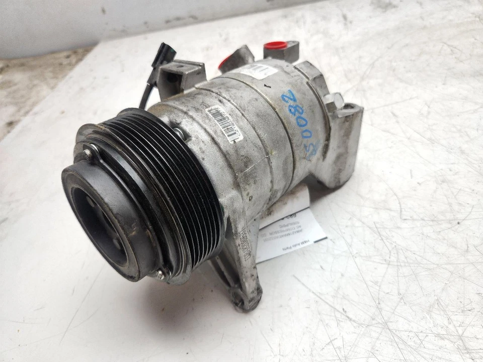 Bomba de aire acondicionado Nissan Máxima 2009-2014 OEM 92600-JP01C Foto 3 de 4