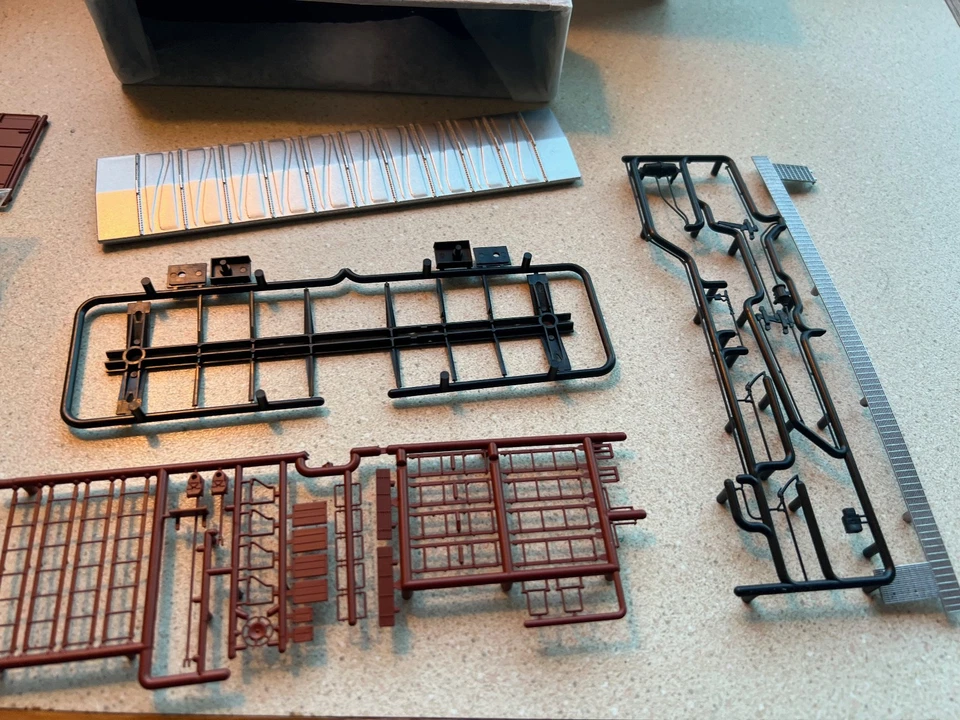 HO scale Red Caboose Colorado and Southern 40' ACF 6' Door boxcar C&S  1617 NIOB - Image 3 of 4