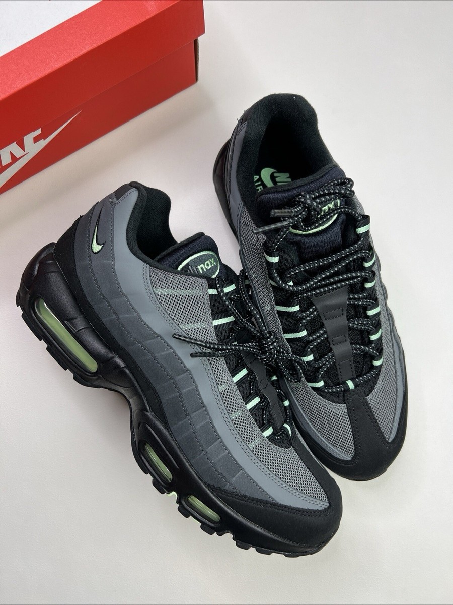 Air Max 95 Vapor Green UK9 Brand New, Ready To Ship! UK