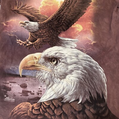 The Mountain American Bald Eagle T Shirt Mens Medium  2011 Patriotic Americana