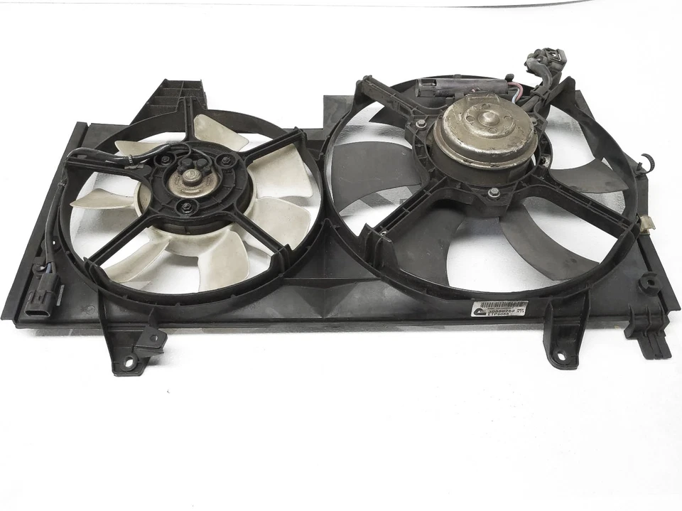 Motor y cubierta doble ventilador de refrigeración radiador Volvo V40 2000-2004 30822035 Foto 2 de 4