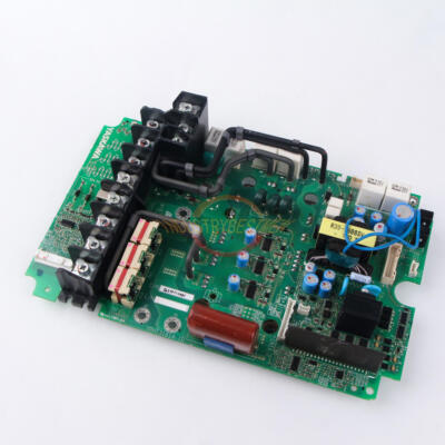 1PC used Yaskawa ETP712482 inverter drive board