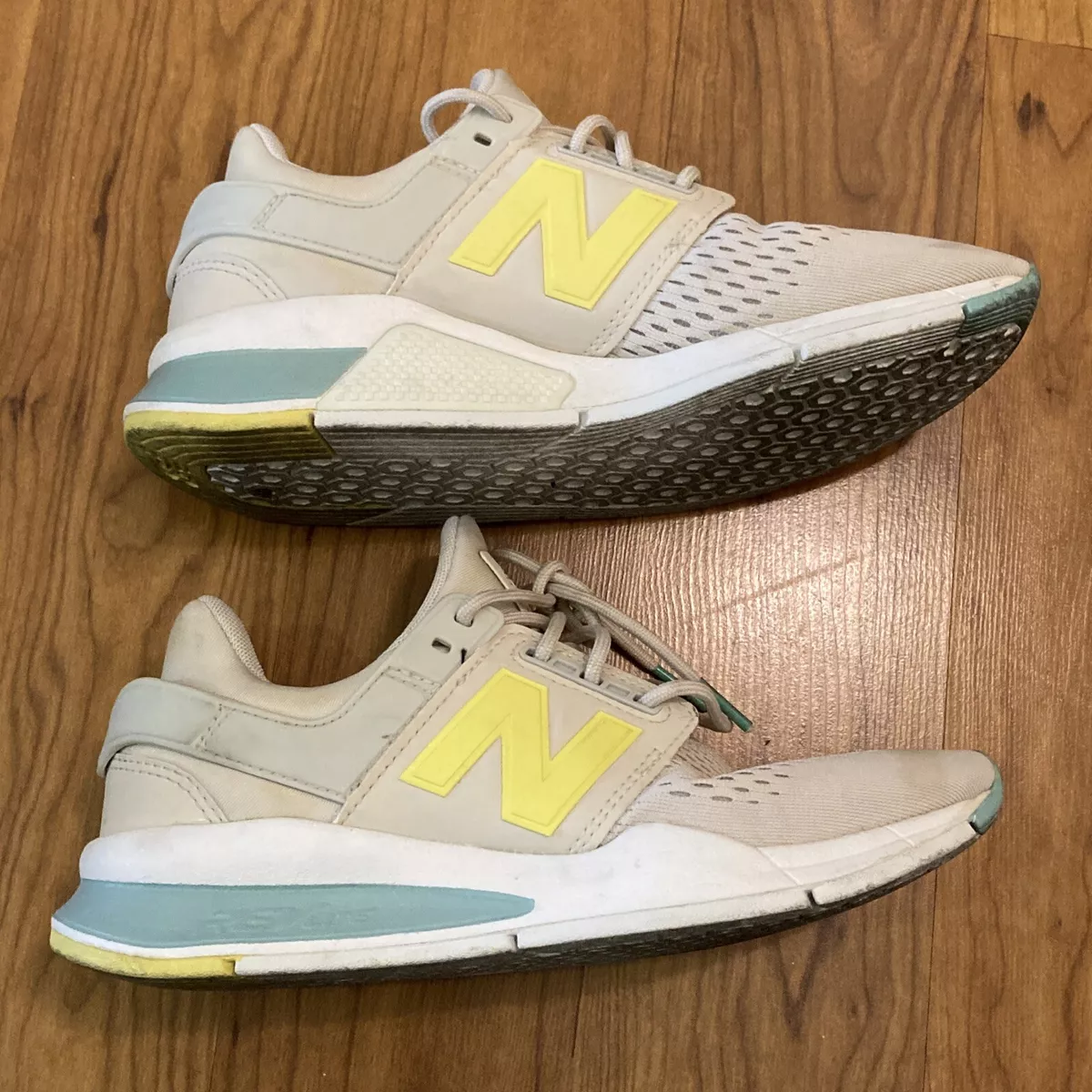 New balance 247 best sale moonbeam