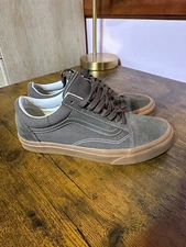 VANS Old School brown.  Off the wall.  Unisex Size man 7, woman 8,5