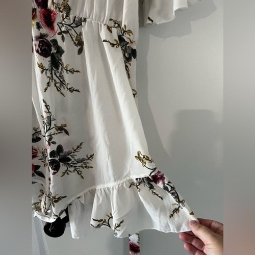 Boohoo Plus Flower Ruffle One Piece White Romper Plus Size 18 - Picture 8 of 13