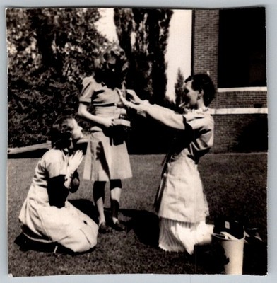 Vtg B&W Snapshot Three Young Women Playful Staged Scene Outdoor Dresses 1940s