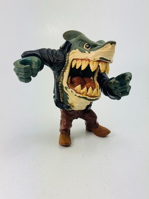Vintage 1995 Street Wise Pool Shark Ripster Action Figure 5.75''T