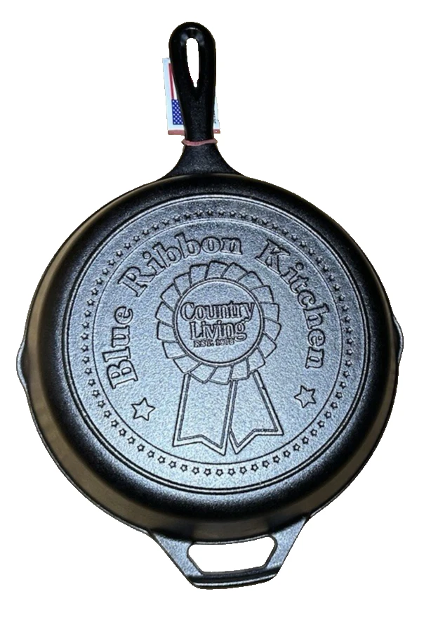 Lodge Cast Iron Country Living Blue Ribbon Kitchen wtih Label Skillet