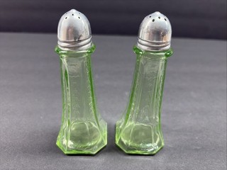 Princess Green Salt & Pepper Shakers 4 1/2” UV Glow