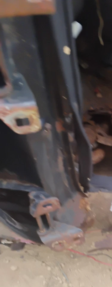 OEM Used 73-87 Chevy GMC C10 K5 Squarebody Driver LH Door Hinge Set - Image 2 of 4