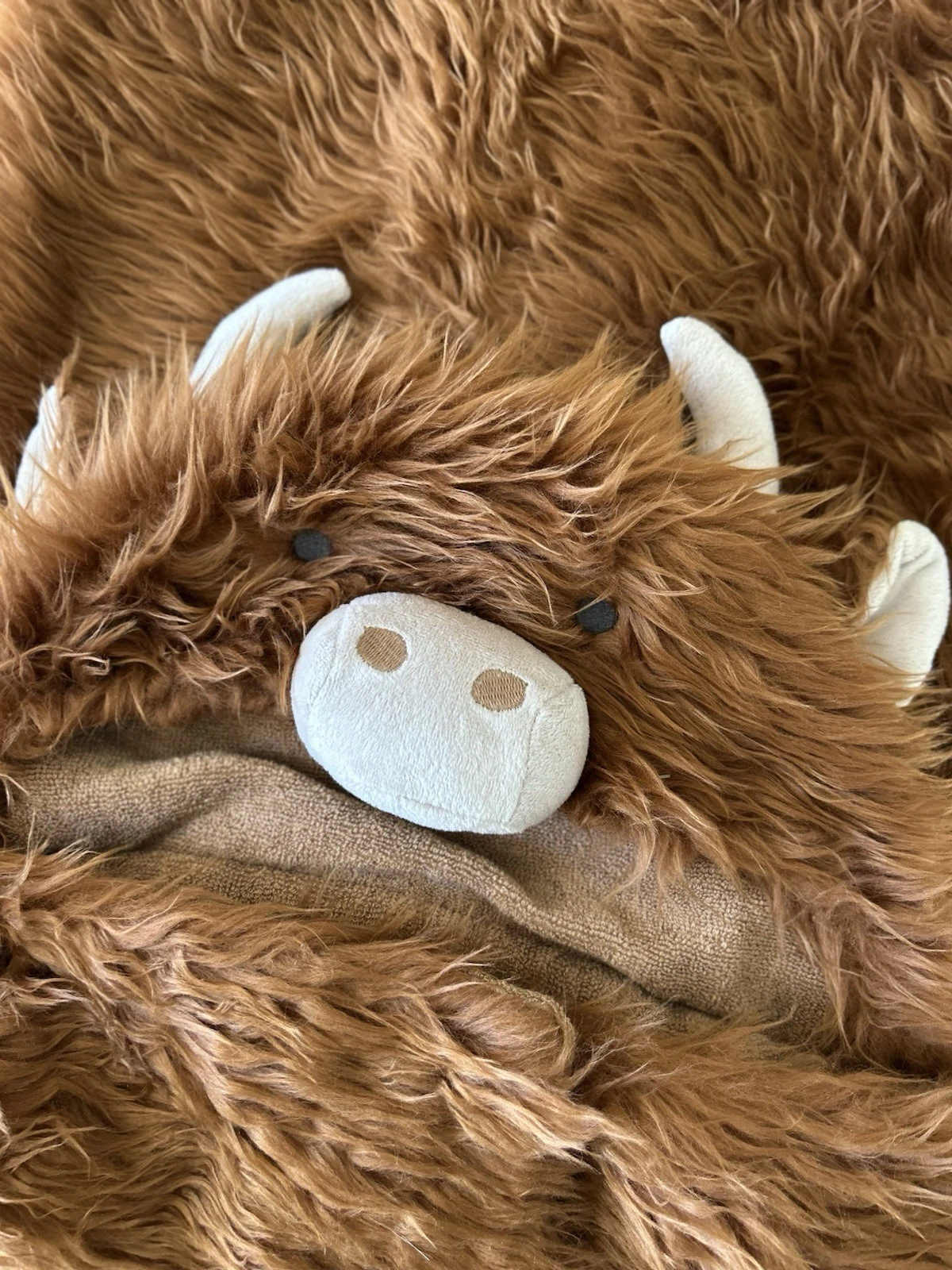 Pottery Barn Kids Highland Cow Critter Faux Fur Baby Hooded Towel NWOT READ