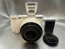 Samsung NX NX300 20.3MP Digital Camera White Kit w/ED II 20-50mm Lens & Flash