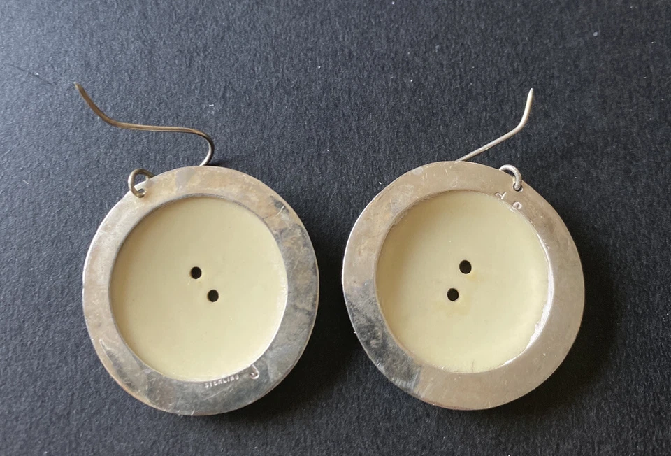 Botón Vintage ~ Conjunto en Plata de Ley ~ Pendientes ~ Artista JP Foto 3 de 4