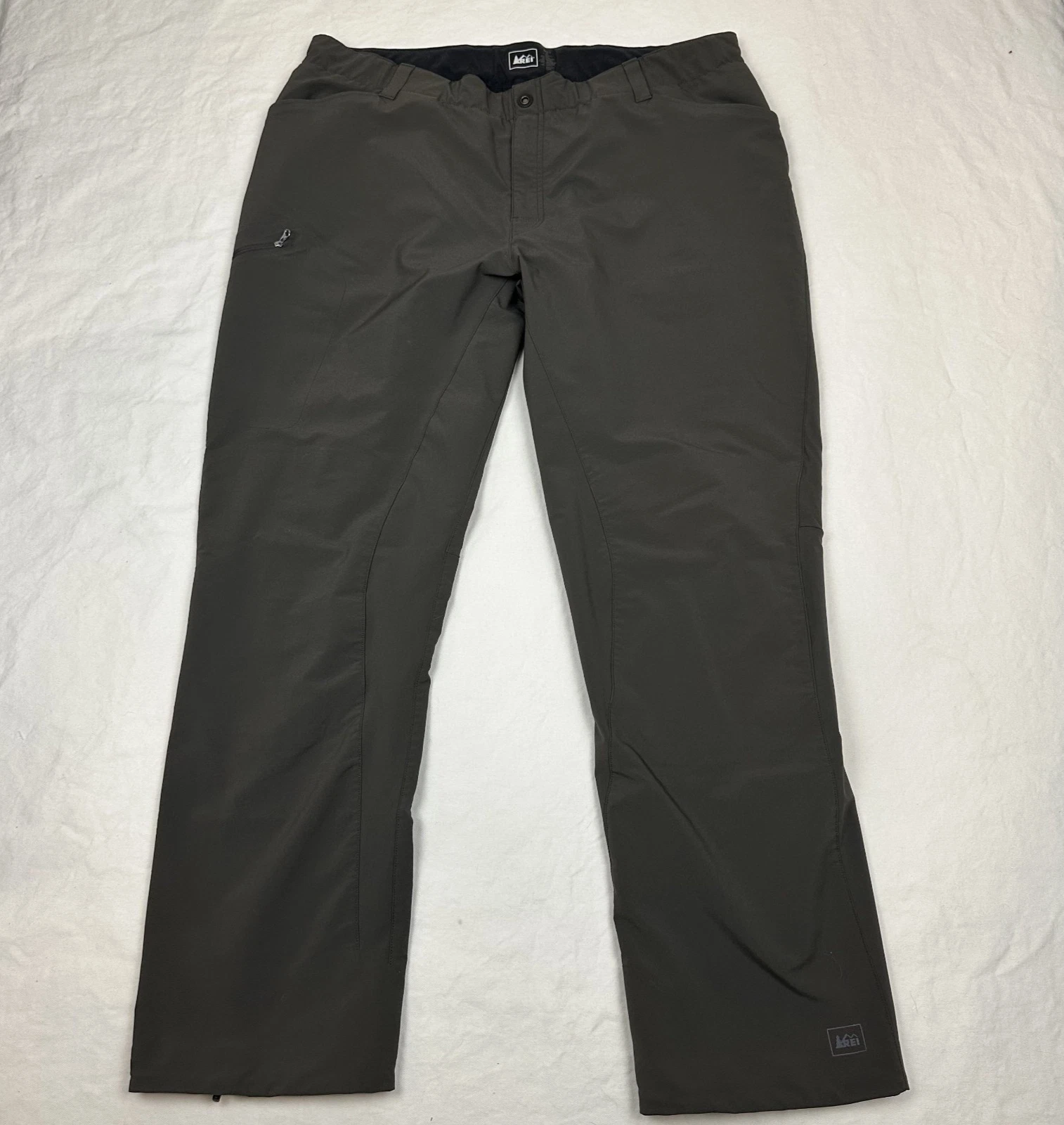 REI Pants Mens Extra Large Cargo Adjustable Cuff Outdoor Climbing Performance