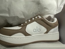 NEW Alo Yoga X 01 Classic Recovery Mode Sneaker Gravel/White 9W / 7.5M