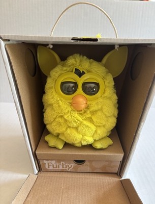 Furby Boom Yellow / Yellow Ears Hasbro Interactive Talking Toy 2012- NEW!!