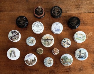 16x Vintage Patum Peperium The Gentleman's Relish Ceramic Pots incl. Limited Ed