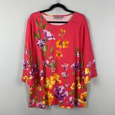 Quacker Factory Wildflower Printed 3/4 Sleeve Top Size 2X Hot Coral Rhinestones