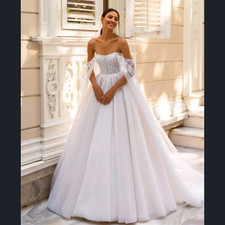 Strapless Dresses Sleeves Wedding Dresses Sweep Train Gowns Marriage Appliques