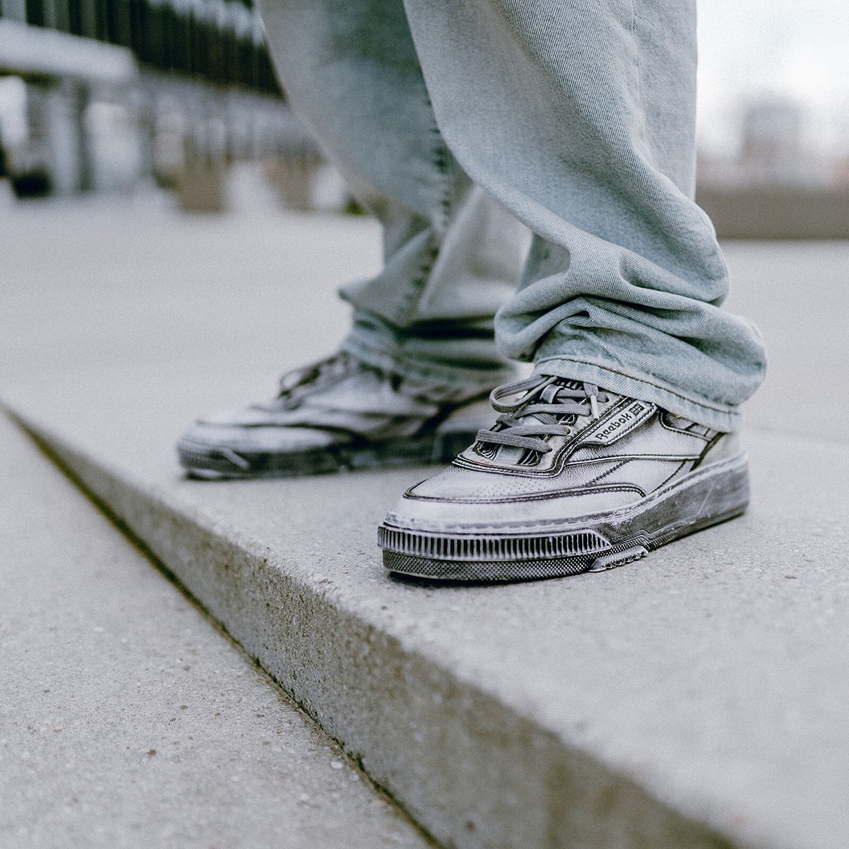リーボック Reebok Club C LTD GRAVEL OVERDYED REEBOK CLUB C LTD GRAVEL OVERDYED MENS LEATHER TRAINERS
