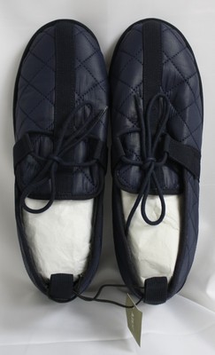 J Crew Quilted Nylon Chore Slipper Men display picture 2