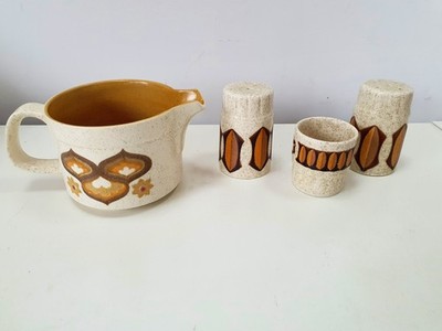 Vintage 70er Jahre Royal Worcester Palissy Milchkännchen, Streuer & Eierbecher Konvolut
