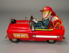 VINTAGE 1950 s NOMURA FIRE DEPT. NO. 12 BATTERY OPERATED TIN LITHO TOY W/DRIVER