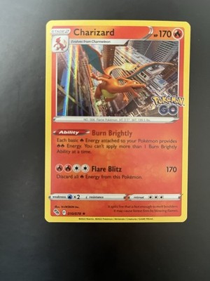 Charizard 010/078 Pokémon GO Holo Rare 170HP English Pokémon TCG