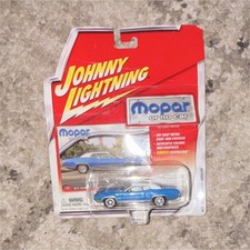 Johnny Lightning Mopar or No Car 1:64 Diecast Plymouth Satellite 1972 Blue