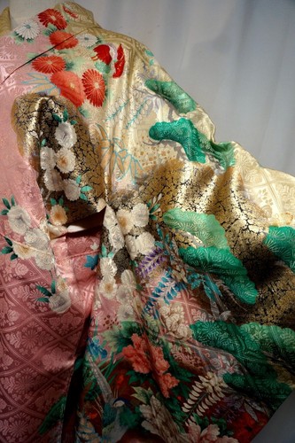 Japanese kimono SILK"FURISODE" Peonies,Birds, Gld thread/leaf,M size,L5'5"..4410 - Picture 8 of 13