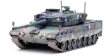 Panzerkampf 1:72 Ukrainian Kampfpanzer Leopard 2A4 Tank w/Snorkel, PZK12226PC